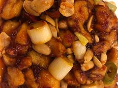 -鑫巴蜀小镇 · 水煮鱼专研店(玉桥店)