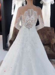 点击看大图 -GRACE KELLY婚纱与礼服(北京店)
