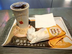 -麦当劳(中山公园龙之梦店)