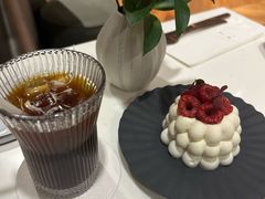 -潮一不贰·西式简餐·法式甜品(外滩店)