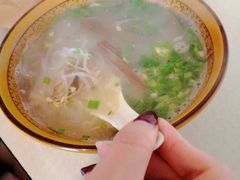 -烤鸭肉夹馍鸭汤店