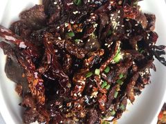 -蔼若春.传承三十年云南菜(金碧公园店)