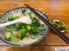 -鲜越鲜鱼粉(财富购物中心店)