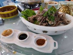 手抓羊肉-马尔龙新疆饭店·清真(瑞景店)