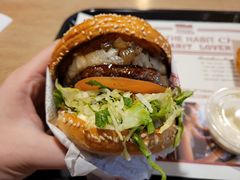 -The Habit Burger Grill 哈比特汉堡(复兴soho店)