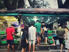 -拉威海鲜市场