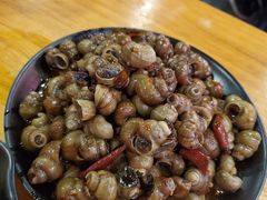 麻辣田螺-回·龙虾铺·盆盆蟹·烧烤大排档(回龙观店)