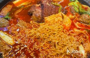 Chengdu-Style Spicy Roast Duck