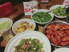 -琥珀老六龙虾(四里河店)