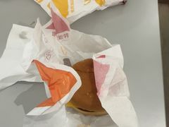-麦当劳(上海虹桥站30B检票口楼上)