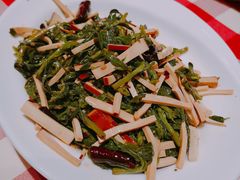 炝拌枸杞芽-西贝(上海我格广场店)