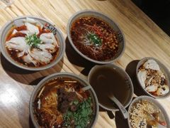 -默记孙抄手(园艺山店)