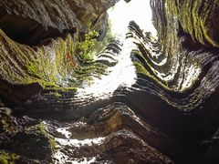 -梭布垭石林景区