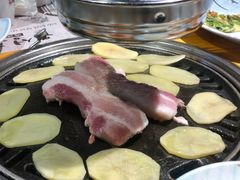 -唯成•韩国炭火烤肉 유성고기