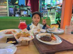 -Famous肥猫墨西哥音乐餐吧(五棵松华熙LIVE店)