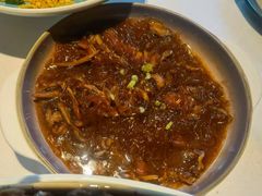 -八府香鸭·啫啫煲(华山路店)