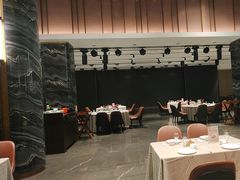 -凤凰园烤鸭店·唐山菜·传承花椒肉(老唐丰路店)