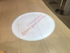-中百仓储超市有限公司(越秀星汇维港店)