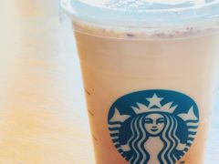 莓莓燕麦红茶玛奇朵-星巴克臻选(郑州中原万达店)