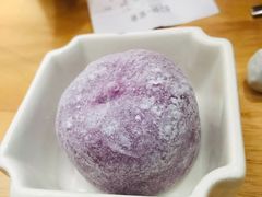 草莓冰淇淋摩奇-村上一屋·亚洲菜融合小馆(南楼店)