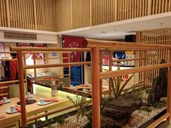 -何师傅美蛙鱼头(汉街店)
