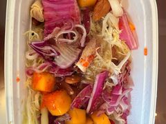 紫叶白菜坚果沙拉-俄士厨房(五棵松华熙LIVE店)