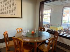 -雪湖煜辰鱼头老店(雪野湖店)