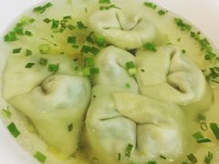 荠菜肉冷馄饨-潘国仙耳光馄饨(黄家阙路店)