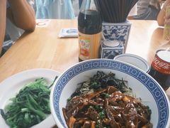 -沪西老弄堂面馆(定西路店)