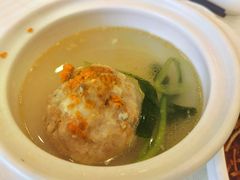 蟹粉狮子头-怡园饭店-餐厅(四望亭店)