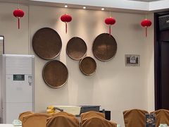 -五谷芳乳鸽王(海景店)