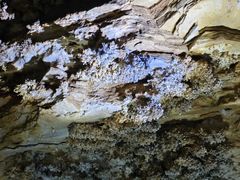 -浮戏山雪花洞风景名胜区