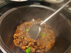-挂旗柴锅鸡(蚌山区嘉年华店)