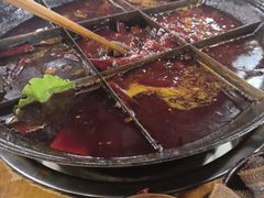 -正南齊北重庆老火锅(光华村直营店)