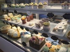 -云朵上的鱼(莘庄店)