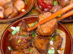 -渝嘴小老弟老火锅(华新村店)