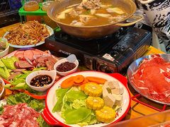 -四禧精酿铜锅涮肉·烧烤工场(大明湖店)