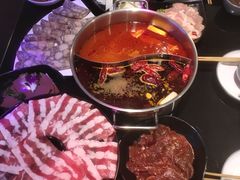 -唯爱KTV聚会餐厅(仙林东城汇店)