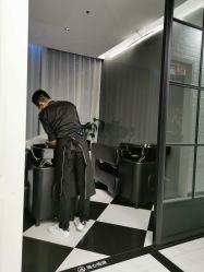 -程Studio