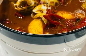 Spicy Wine Steamed Giant Abalone