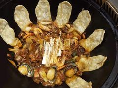 -锅来乐地锅鸡(安亭店)
