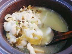 -周鱼小馆石锅酸菜鱼(活力汇店)