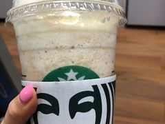 -星巴克(六合路店)
