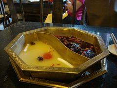 鸳鸯锅-蜀九香火锅(彩虹店)