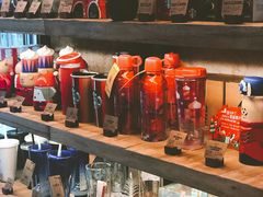 零售区-星巴克臻选(湖滨道店)