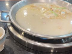 -老来福·非遗酸汤兔(凯旋路店)