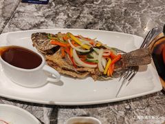 -港丽餐厅(正大店)