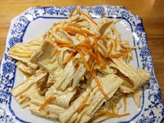 -本味焖罐源(天泽街店)