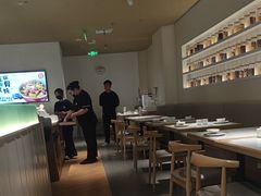 -关东小磨东北菜(漕河泾印象城店)