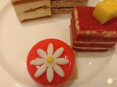 -亚龙湾希尔顿自助餐厅·海鲜·烧烤·沙滩BBQ·现场乐队